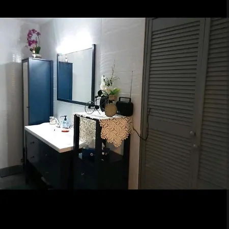 منزل للإقامة Les Delices De Cathou Reilhac (Cantal)